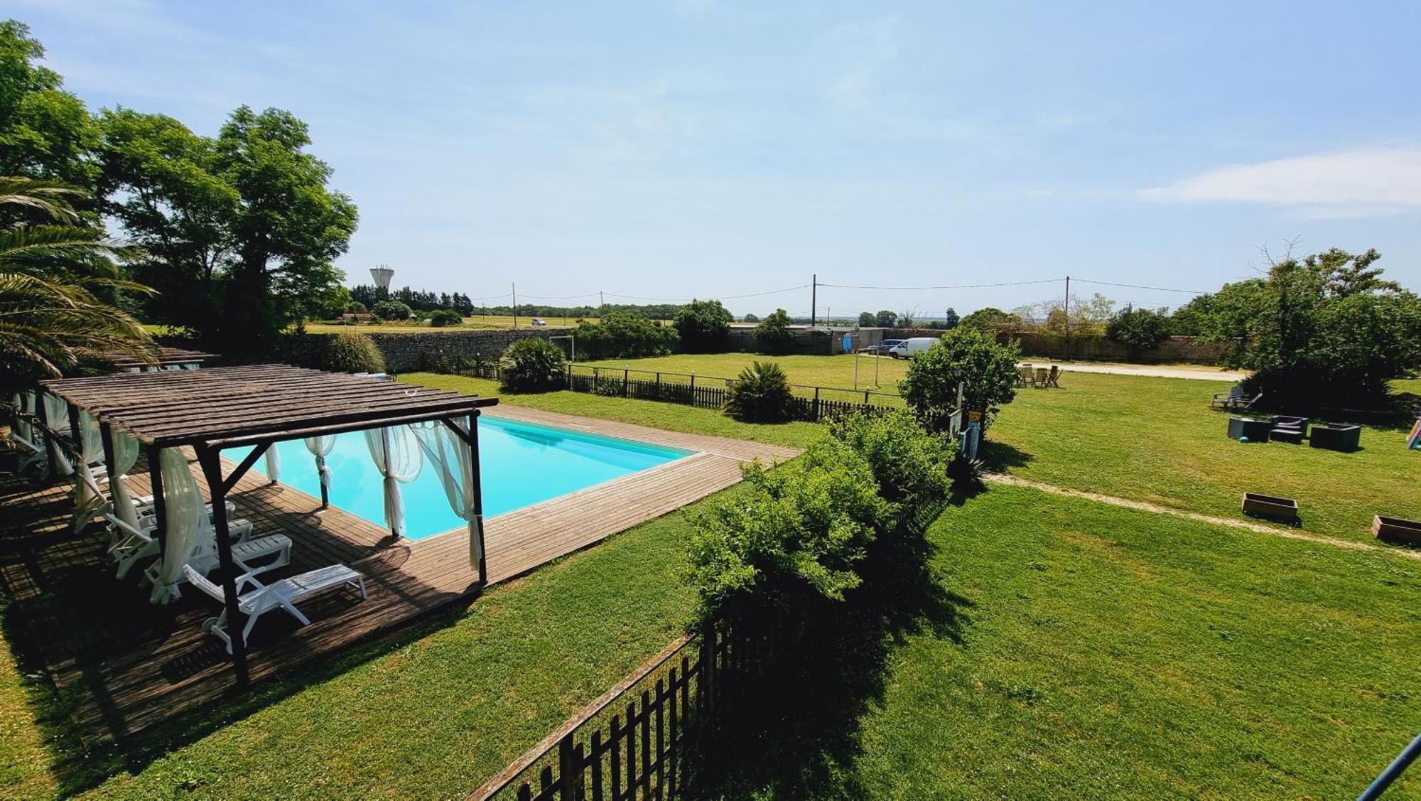 Villa Domaine De Rochebonne Saint-Just-Luzac Esterno foto