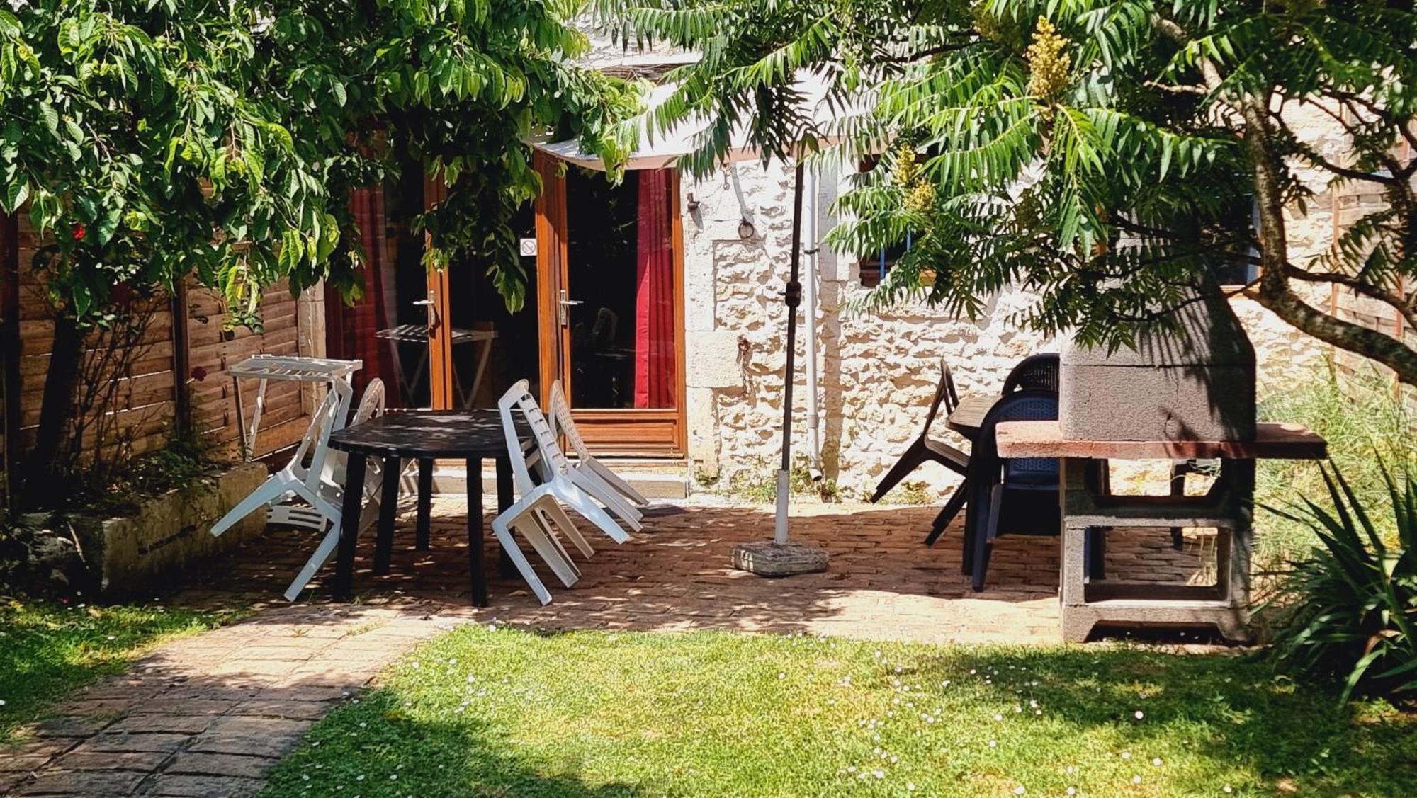 Villa Domaine De Rochebonne Saint-Just-Luzac Esterno foto